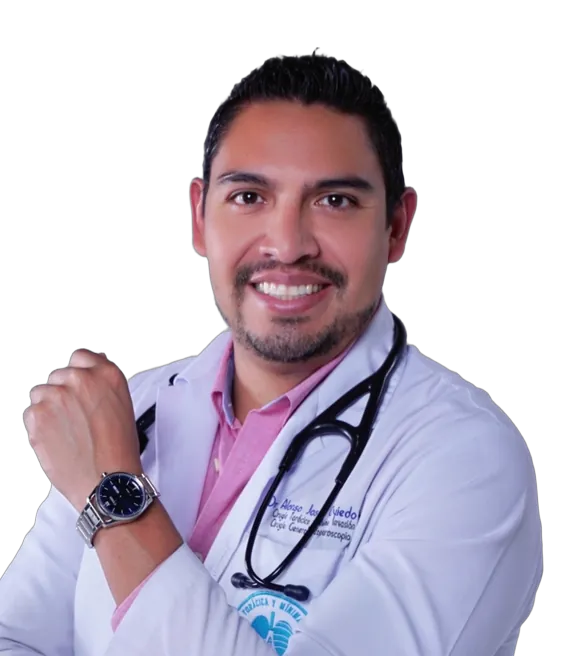 Dr. Alonso Oviedo, Cirujano torácico